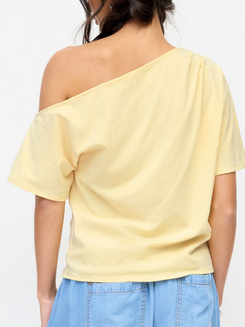 Light Yellow Off‑Shoulder Sailboat Embroidery Short‑Sleeve Tee